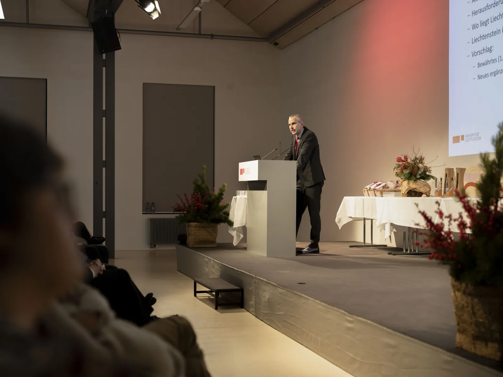 Dies25-Newsbeitrag_universitaet-liechtenstein