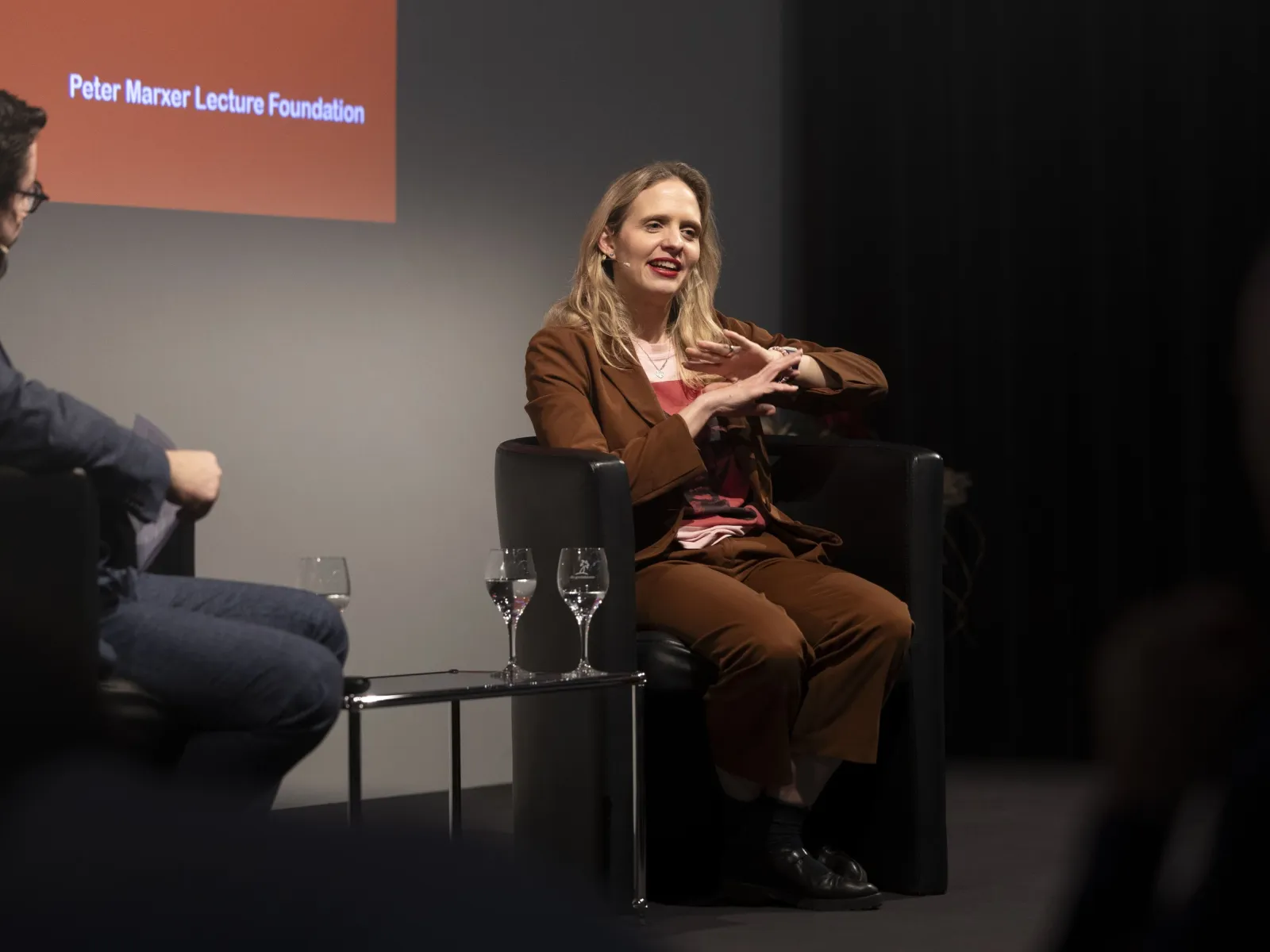 News_Campus-Gespraech_Luzia-Tschirky_Universitaet-Liechtenstein