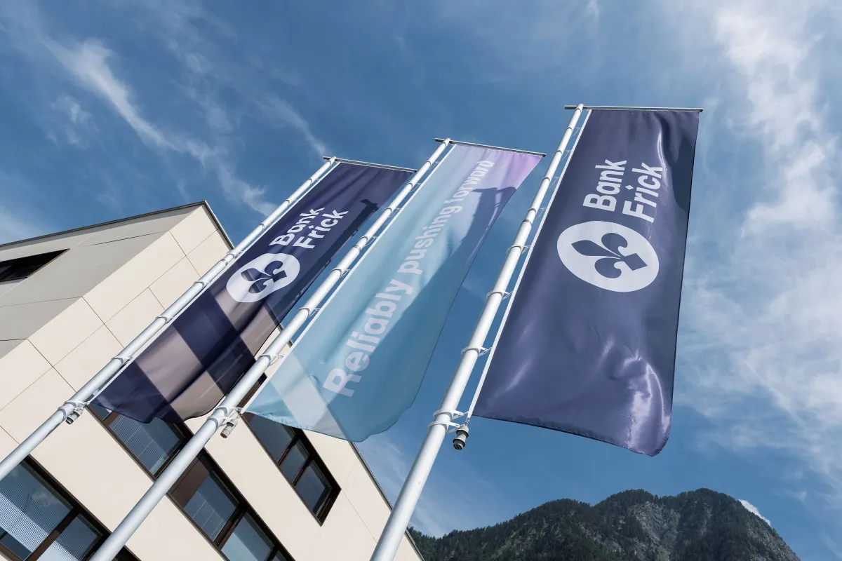 News_Stipendium_Bank-Frick_Universitaet-Liechtenstein