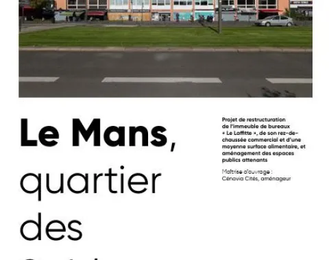 Das Bild zeigt ein mehrstöckiges Bürogebäude im Stadtteil Sablons in Le Mans. Im Vordergrund ist eine Straße mit Grünfläche zu sehen. Der Text auf dem Bild beschreibt ein städtebauliches Projekt zur Umstrukturierung des Gebäudes und der Umgebung. Eine Karte von Frankreich mit einem Punkt markiert die Lage von Le Mans.