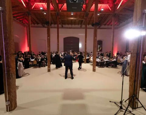 Gaeste-filmen-und-kameramann-Uniball-Liechtenstein