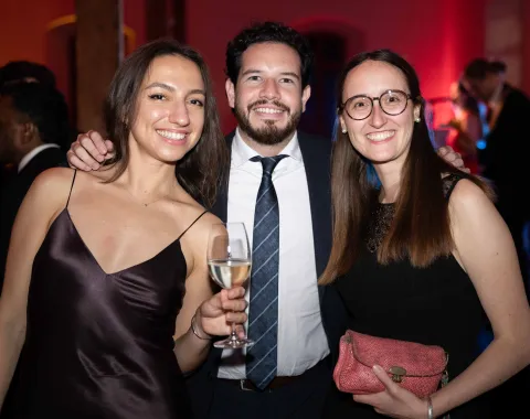 Drei-Personen-Uniball