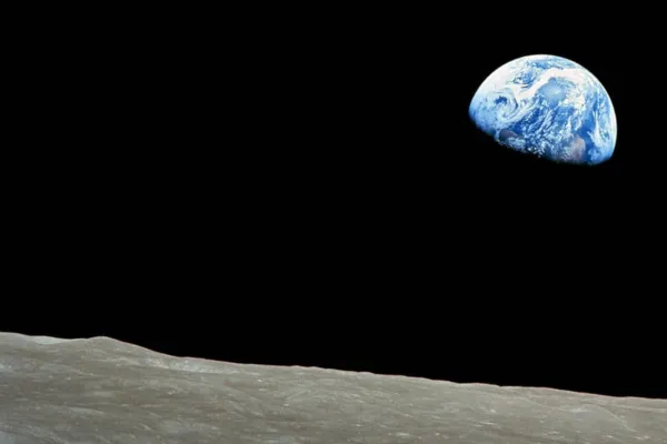 universitaet-liechtenstein_studium_Architektur_Ansicht-der-Erde-aus-Weltraum-Fachgruppe-Nachhaltiges-Bauen-der-Liechtenstein-School-of-Architecture