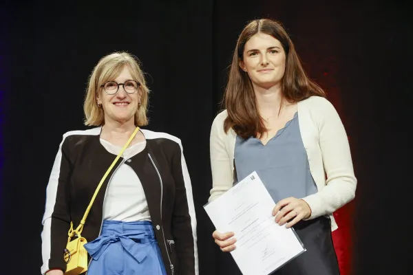 Auf dem Bild sind Barbara Dillenkofer-Keppler und Clara Defranceschi.