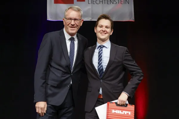 Daniel Oehry und Robin Hager sind zu sehen