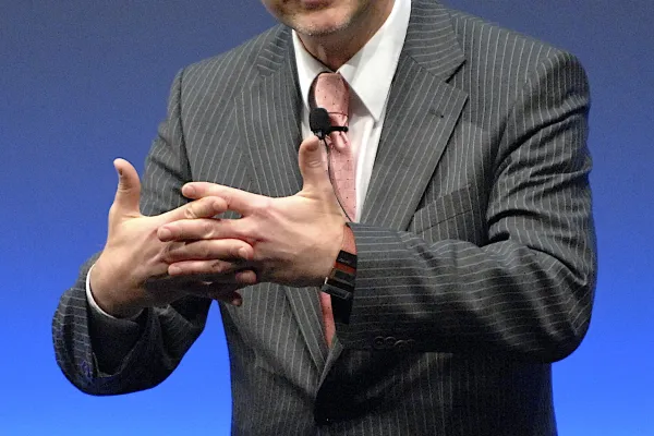 News_Campus-Gespraeche_Stephan_Bierling_Universitaet-Liechtenstein